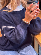 Charger l'image dans la galerie, Pull Andrea Bleu