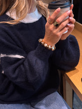 Charger l&#39;image dans la galerie, Pull Andrea Bleu
