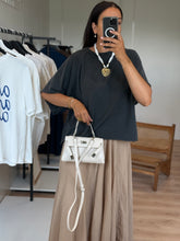 Charger l&#39;image dans la galerie, T-shirt vintage Eva
